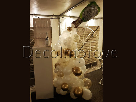 Ballonnenpilaar Champagnebubbles Wit en Goud